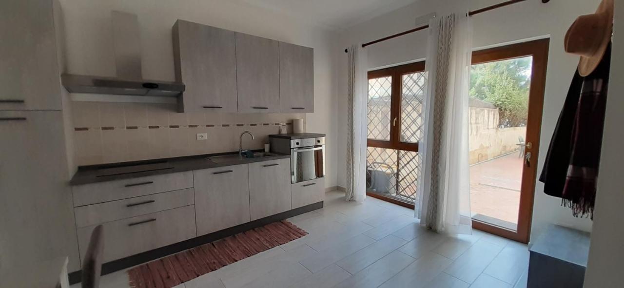 Appartamento Comfy&Cozy Flat In Fiumicino Center Esterno foto